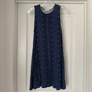 Sleeveless dress